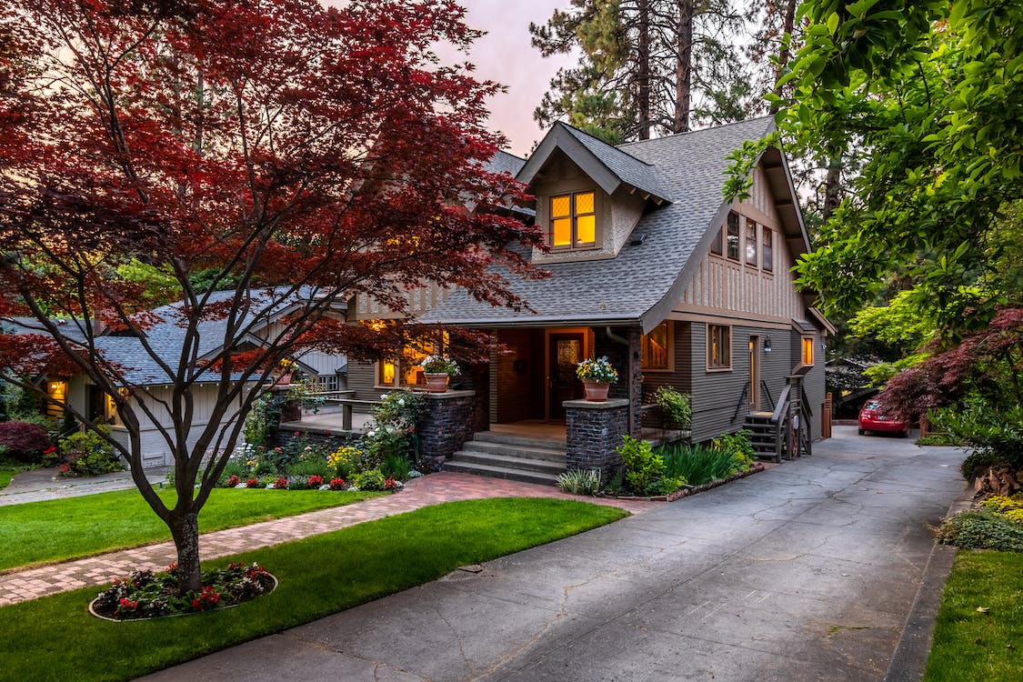 8 Ways to Increase Curb Appeal for Your Home