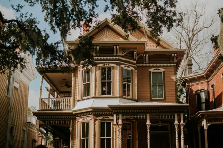 7% Rates Hit Weekly Mortgage Demand Hard